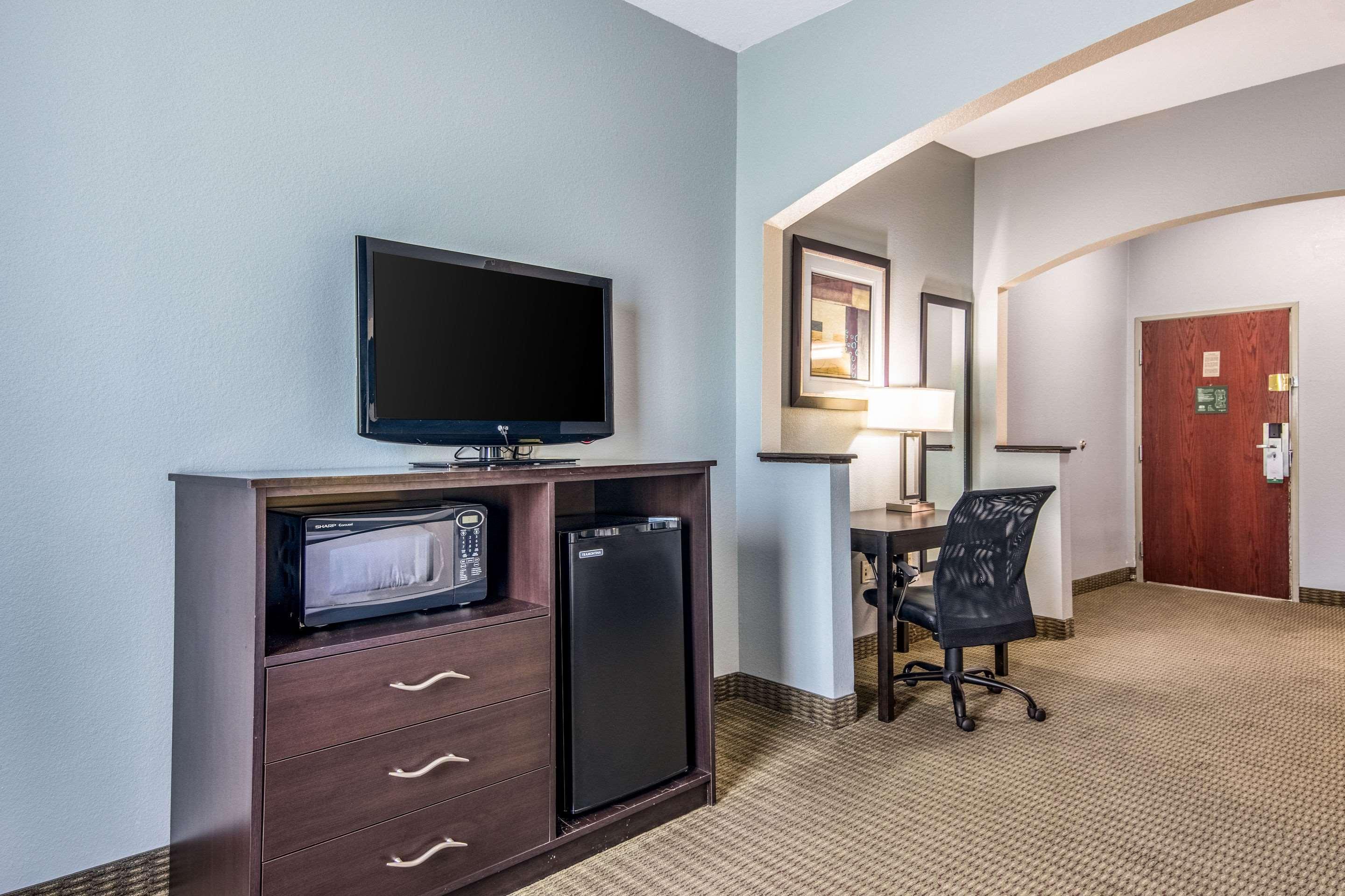 Quality Suites Maumelle - Little Rock Nw Ngoại thất bức ảnh